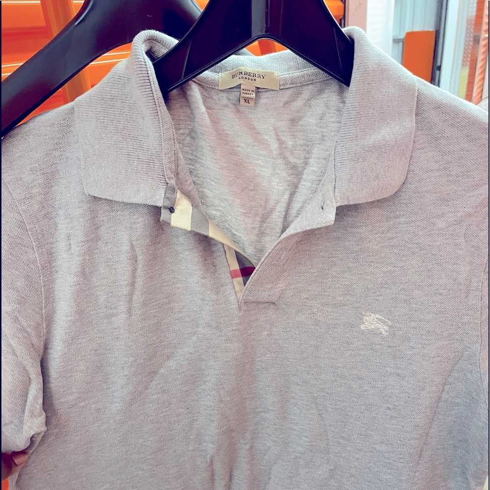 Burberry collar shirt
